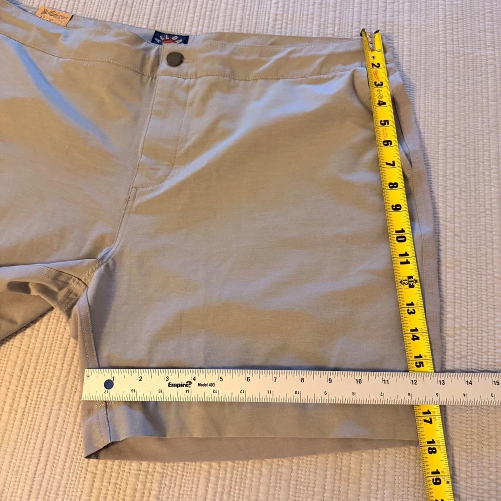 NWT Faherty All Day Men's Shorts Ice Grey Hybrid Swim Trunks 7